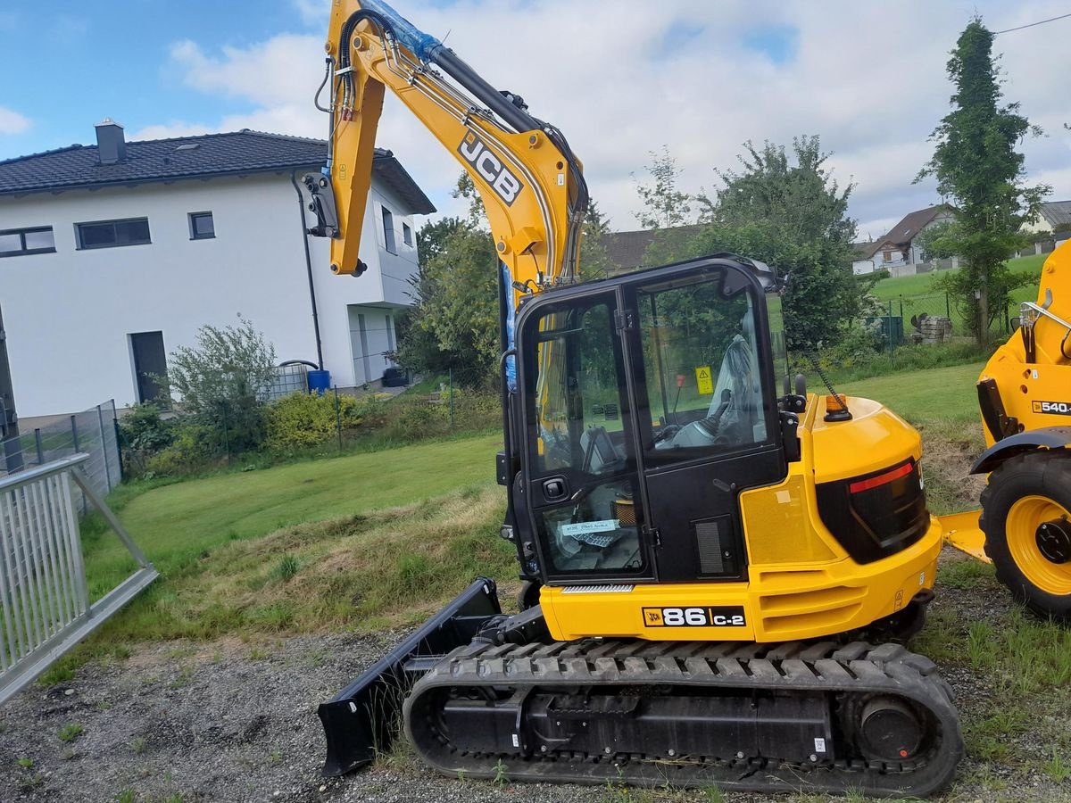 Kettenbagger des Typs JCB 86C-2, Neumaschine in Wien (Bild 1)