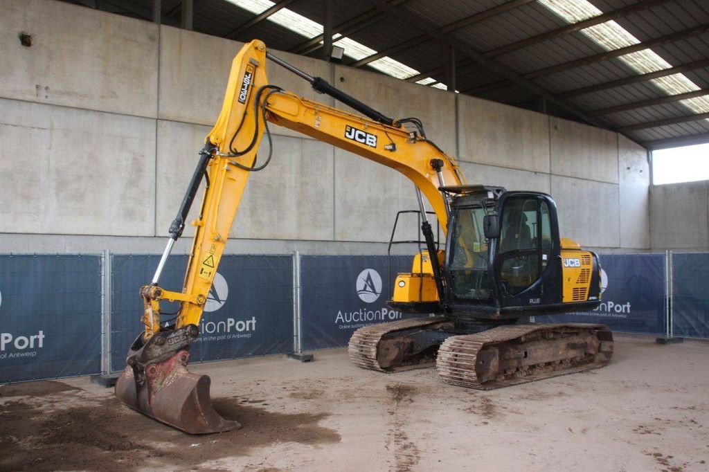 Kettenbagger van het type JCB JS130LC 4F, Gebrauchtmaschine in Antwerpen (Foto 9)