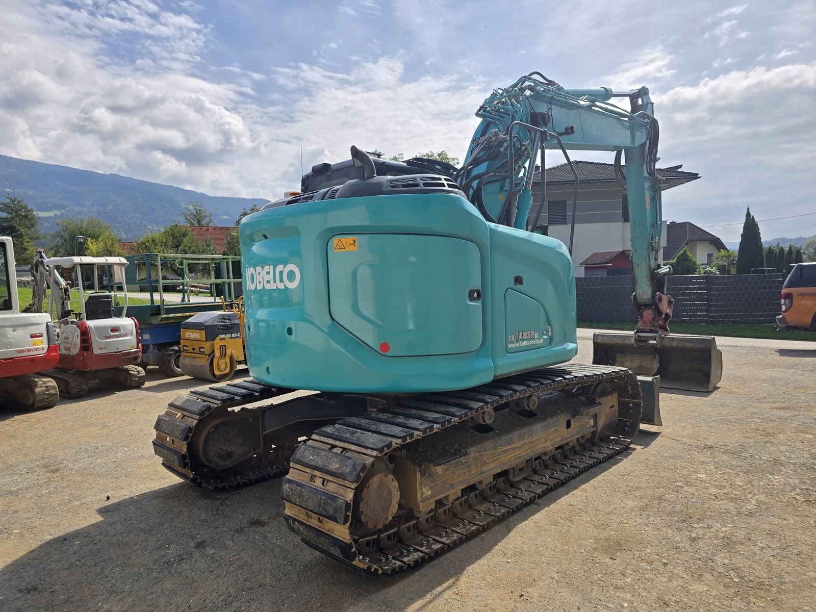 Kettenbagger des Typs Kobelco SK140SRLC-7, Gebrauchtmaschine in Gabersdorf (Bild 3)