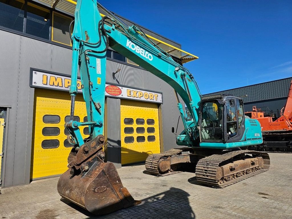 Kettenbagger типа Kobelco SK210LC-9, Gebrauchtmaschine в Krabbendijke (Фотография 2)