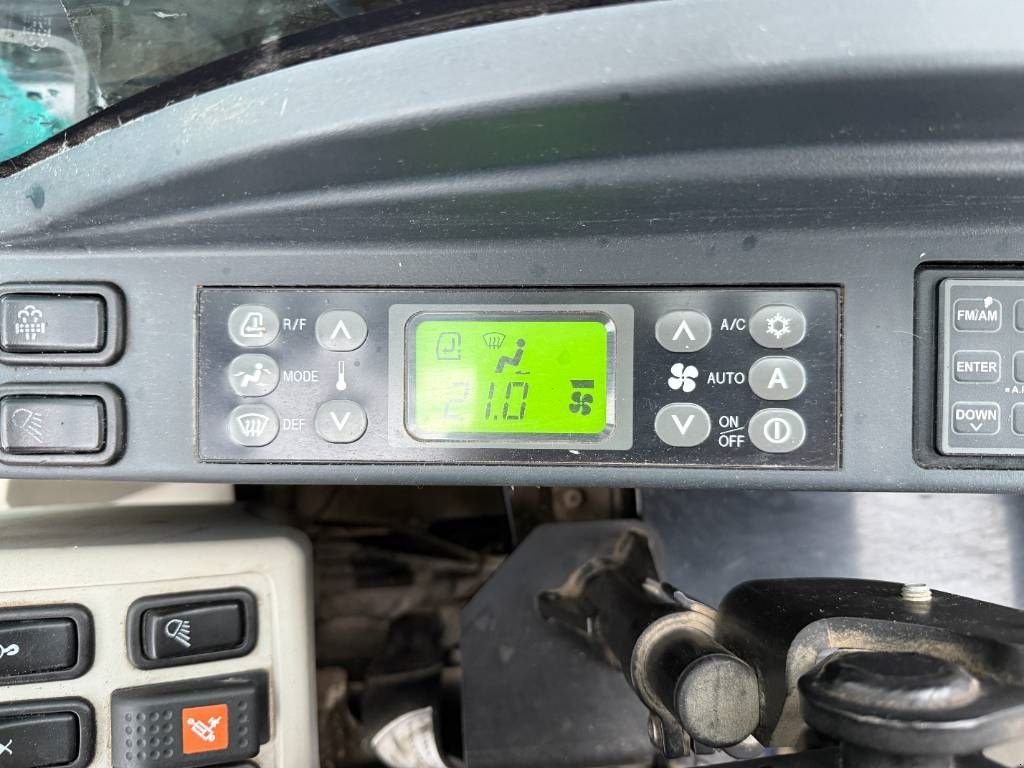 Kettenbagger of the type Kobelco SK300NLC-10 - Hammer Lines / Quick Coupler, Gebrauchtmaschine in Veldhoven (Picture 11)