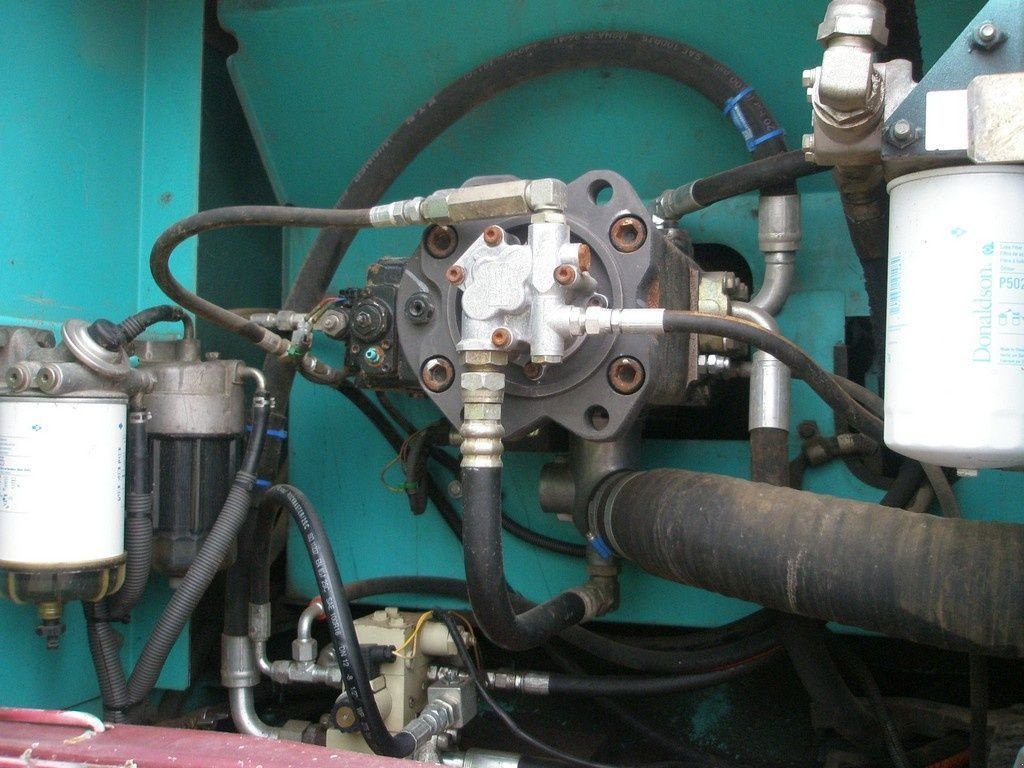 Kettenbagger a típus Kobelco SK350LC-6, Gebrauchtmaschine ekkor: Barneveld (Kép 8)