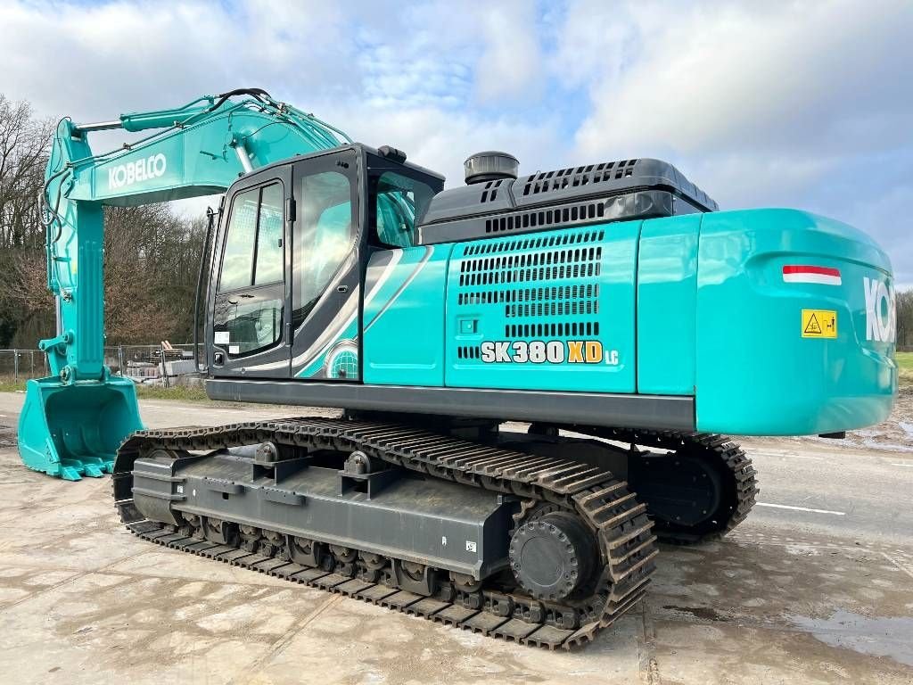 Kettenbagger des Typs Kobelco SK380XDLC-10 (SK350) - NEW / UNUSED / Hammer Lines, Neumaschine in Veldhoven (Bild 3)