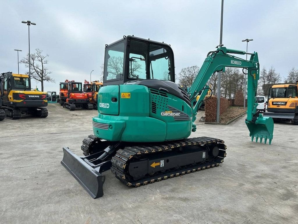 Kettenbagger Türe ait Kobelco SK55SRX-6, Gebrauchtmaschine içinde Antwerpen (resim 4)