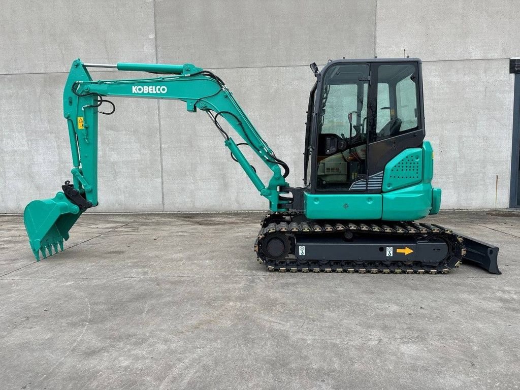 Kettenbagger Türe ait Kobelco SK55SRX-6, Gebrauchtmaschine içinde Antwerpen (resim 8)