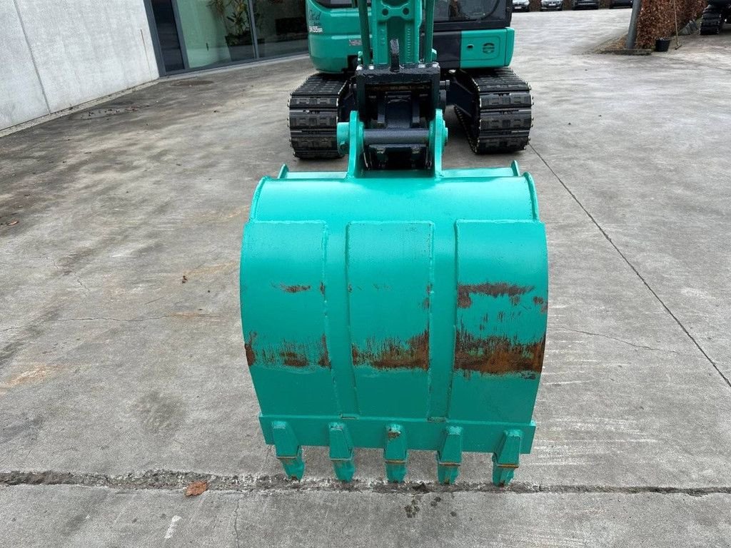 Kettenbagger Türe ait Kobelco SK55SRX-6, Gebrauchtmaschine içinde Antwerpen (resim 10)
