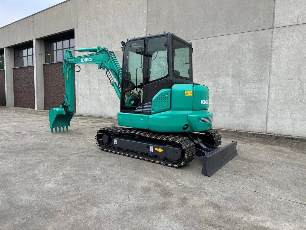 Kettenbagger Türe ait Kobelco SK55SRX-6, Gebrauchtmaschine içinde Antwerpen (resim 7)