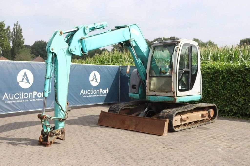 Kettenbagger del tipo Kobelco SK70SR-1E, Gebrauchtmaschine In Antwerpen (Immagine 9)
