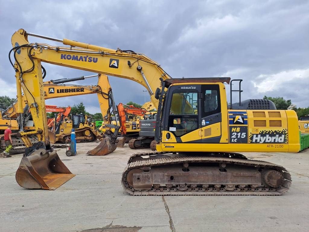 Kettenbagger des Typs Komatsu HB 215 LC-2, Gebrauchtmaschine in Stabroek (Bild 1)
