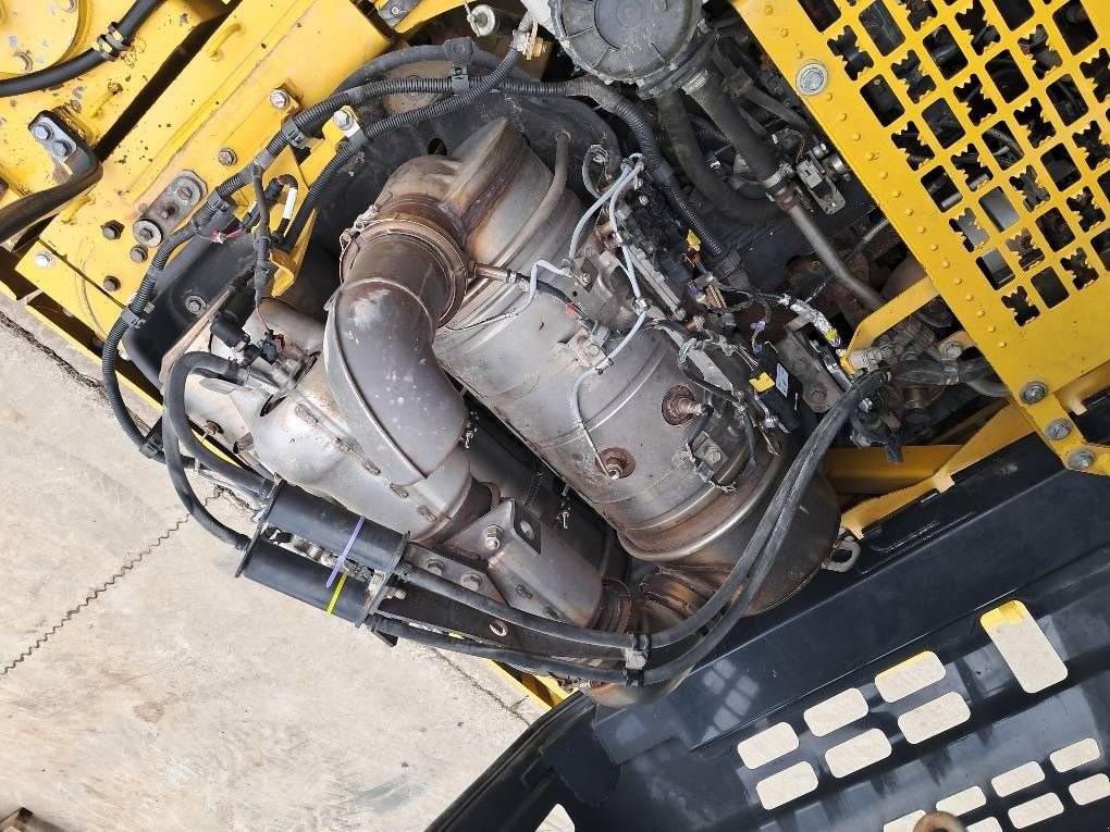 Kettenbagger typu Komatsu HB365LC-3 Hybrid, Gebrauchtmaschine v Overijse (Obrázek 9)