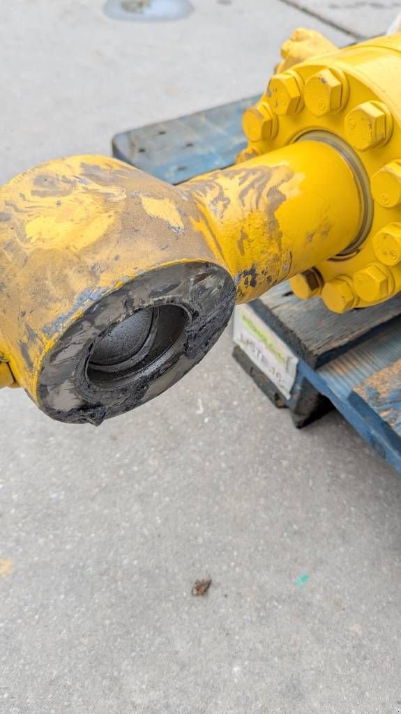 Kettenbagger des Typs Komatsu PC210LC-10 / -11 - BUCKET CYLINDER - 707-E1-01300, Neumaschine in Overijse (Bild 6)