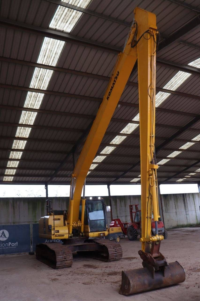 Kettenbagger typu Komatsu PC210LC-10, Gebrauchtmaschine v Antwerpen (Obrázok 8)