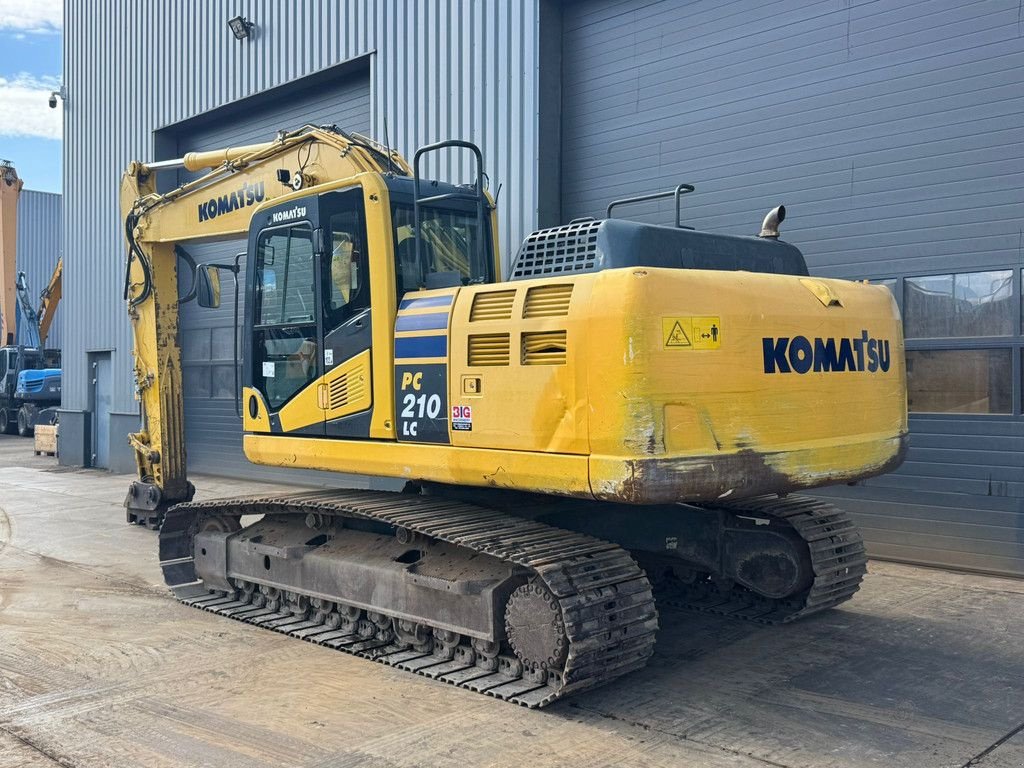 Kettenbagger des Typs Komatsu PC210LC-10, Gebrauchtmaschine in Velddriel (Bild 3)