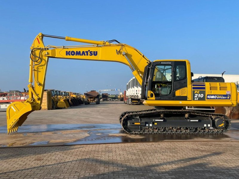 Kettenbagger des Typs Komatsu PC210LC-10MO, Neumaschine in Velddriel (Bild 1)