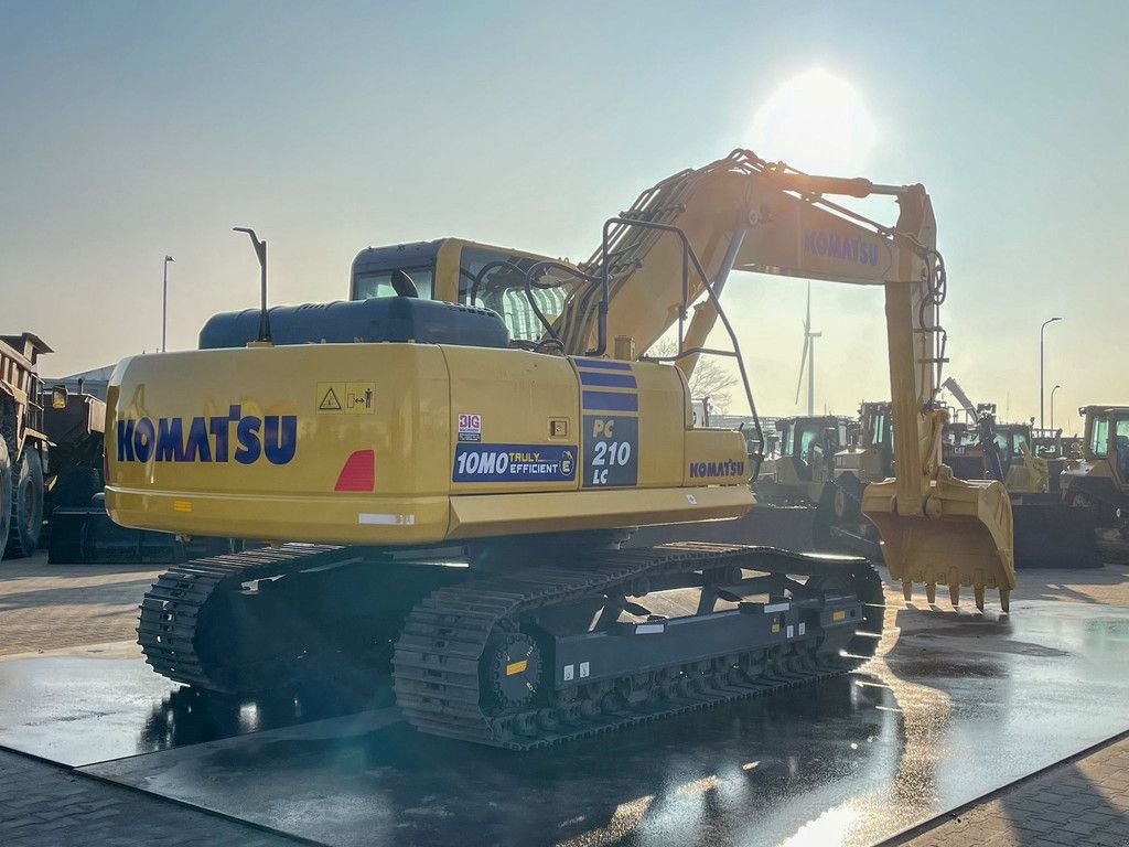 Kettenbagger des Typs Komatsu PC210LC-10MO, Neumaschine in Velddriel (Bild 5)