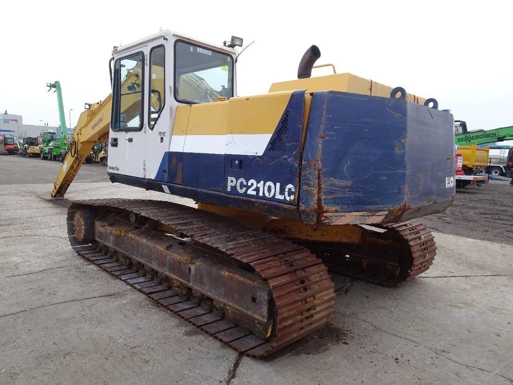 Kettenbagger des Typs Komatsu PC210LC-5K, Gebrauchtmaschine in Zutphen (Bild 3)