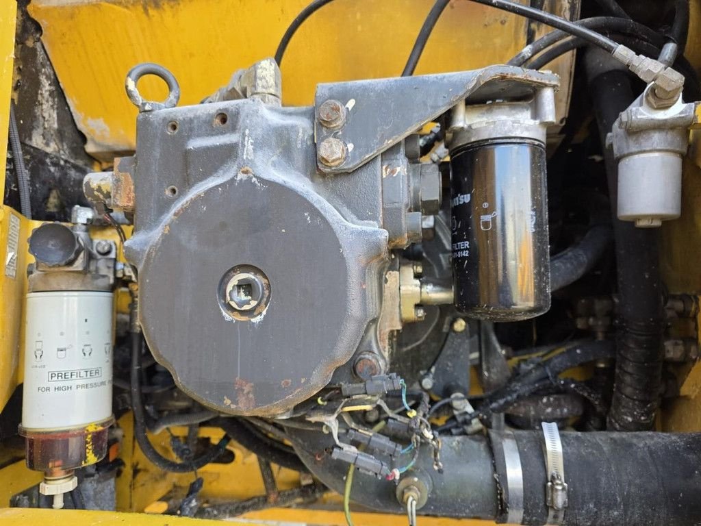 Kettenbagger des Typs Komatsu PC210LC-8, Gebrauchtmaschine in Krabbendijke (Bild 11)