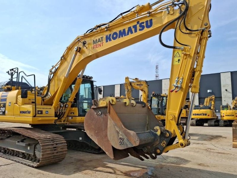 Kettenbagger typu Komatsu PC210LCI-11E0, Gebrauchtmaschine v Overijse (Obrázek 1)