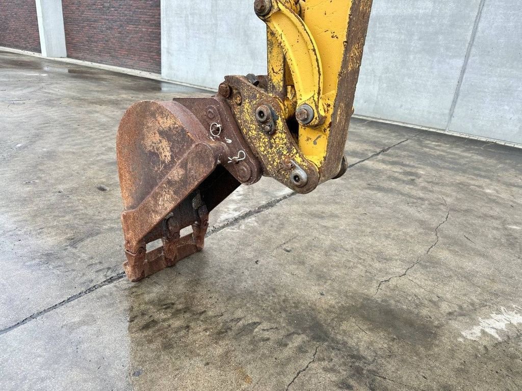 Kettenbagger del tipo Komatsu PC35 MR-2, Gebrauchtmaschine In Antwerpen (Immagine 9)