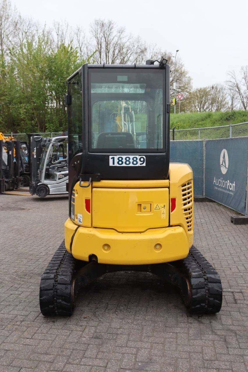Kettenbagger типа Komatsu PC35MR, Gebrauchtmaschine в Antwerpen (Фотография 5)