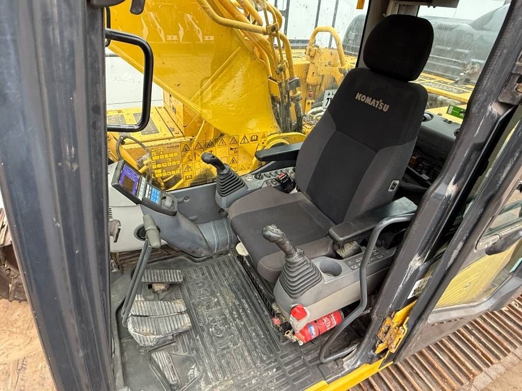 Kettenbagger typu Komatsu PC360LC-11 - Quick Coupler / Rear + Side Camera, Gebrauchtmaschine v Veldhoven (Obrázek 9)