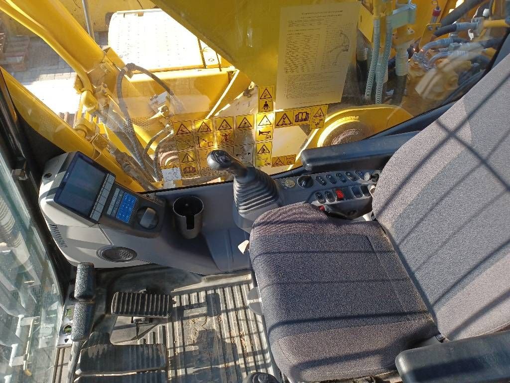 Kettenbagger des Typs Komatsu PC360LCD-11, Gebrauchtmaschine in Overijse (Bild 11)