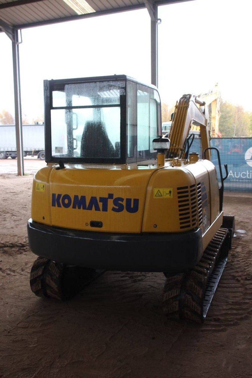 Kettenbagger typu Komatsu PC56-7, Gebrauchtmaschine v Antwerpen (Obrázek 5)