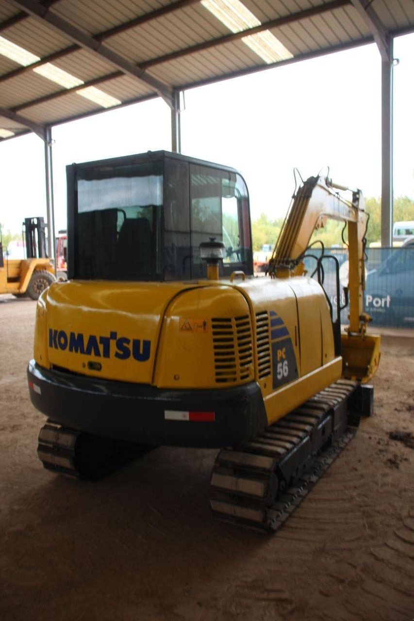Kettenbagger des Typs Komatsu PC56-7, Gebrauchtmaschine in Antwerpen (Bild 5)