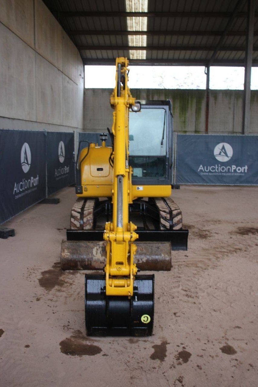 Kettenbagger of the type Komatsu PC56-7, Gebrauchtmaschine in Antwerpen (Picture 8)