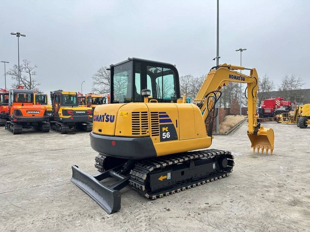Kettenbagger от тип Komatsu PC56-7, Gebrauchtmaschine в Antwerpen (Снимка 4)