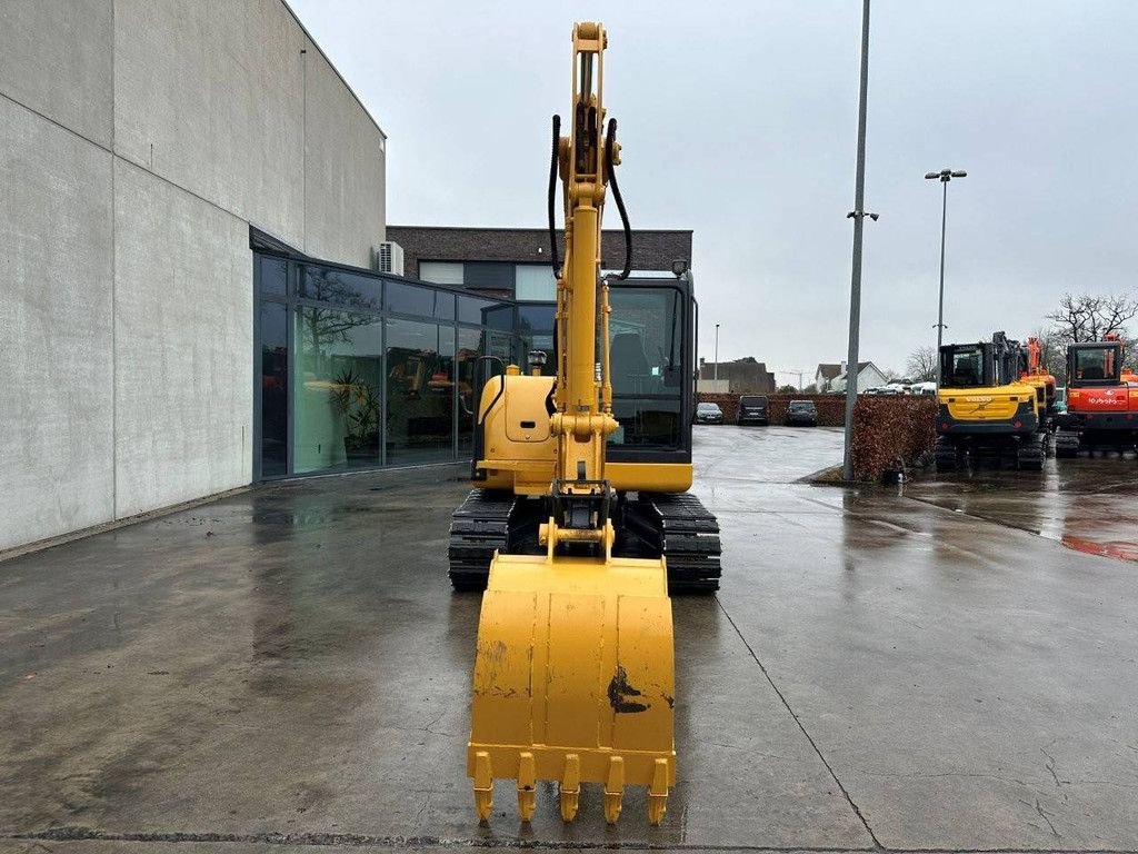 Kettenbagger typu Komatsu PC56-7, Gebrauchtmaschine w Antwerpen (Zdjęcie 2)