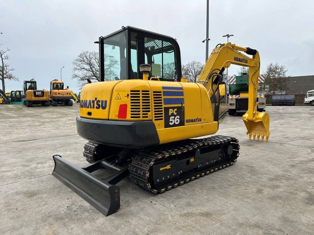 Kettenbagger za tip Komatsu PC56-7, Gebrauchtmaschine u Antwerpen (Slika 4)