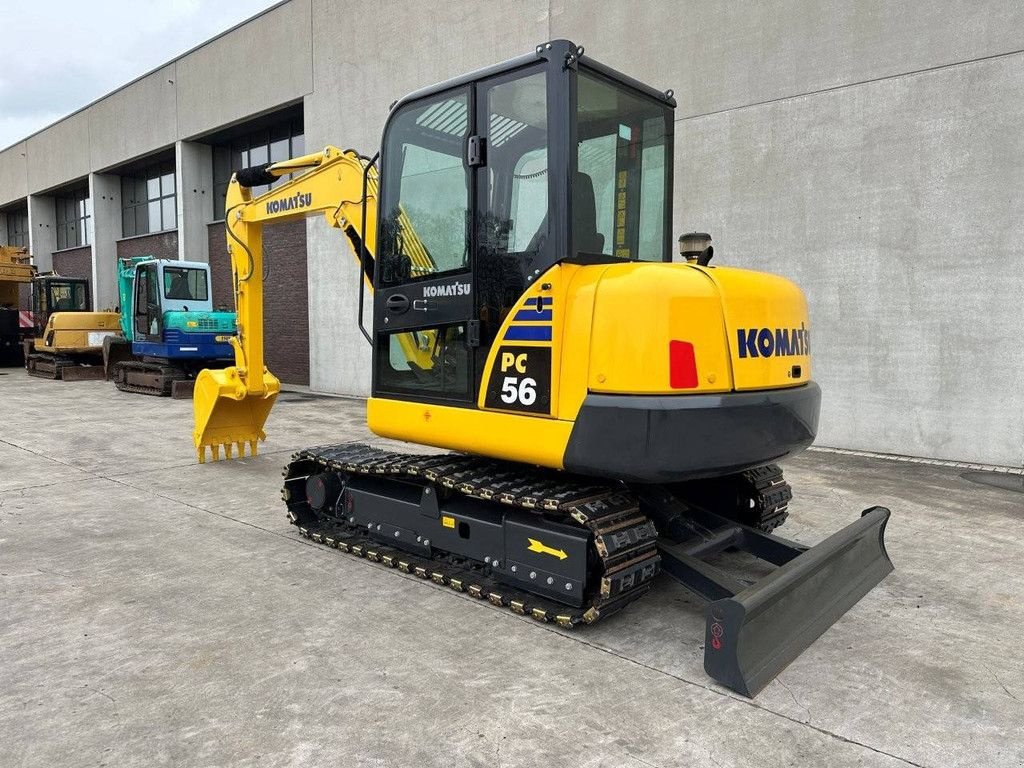 Kettenbagger za tip Komatsu PC56-7, Gebrauchtmaschine u Antwerpen (Slika 7)