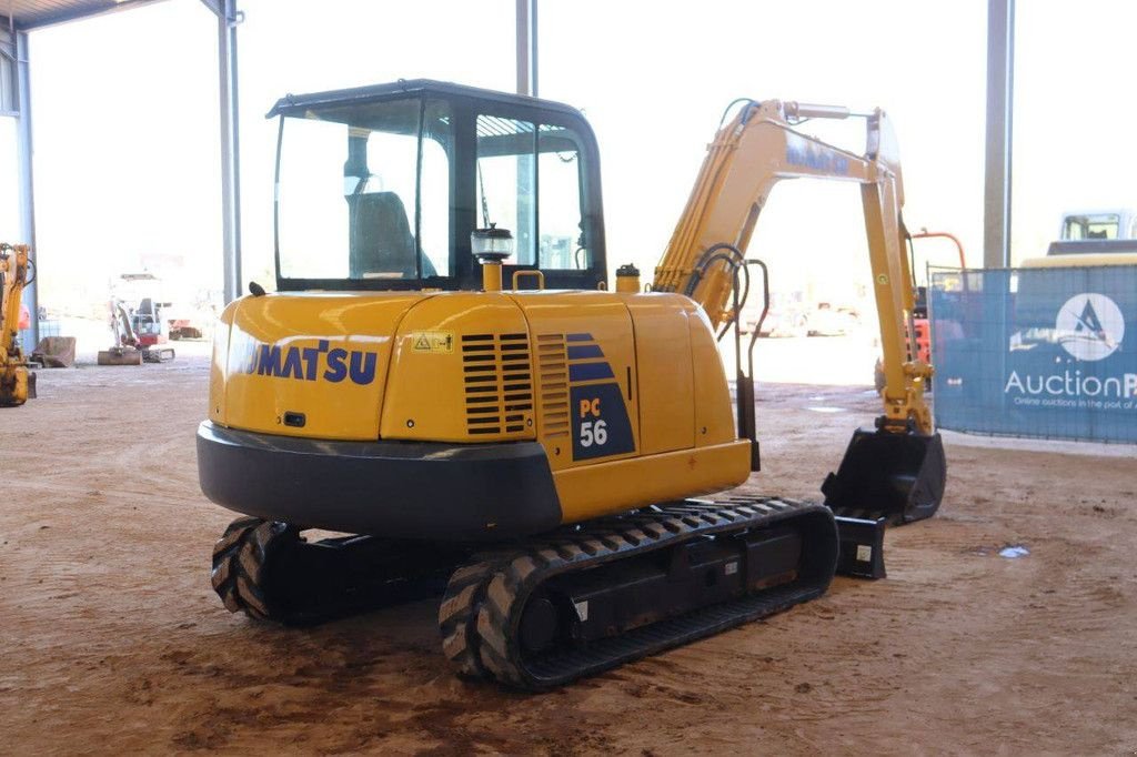 Kettenbagger typu Komatsu PC56-7, Gebrauchtmaschine v Antwerpen (Obrázek 7)