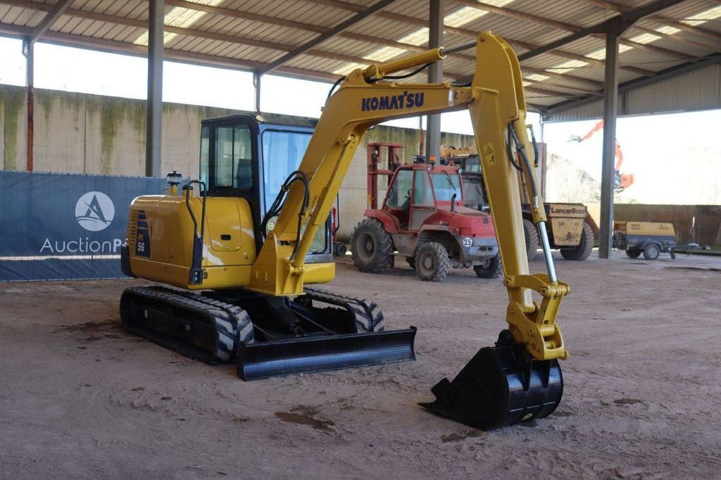 Kettenbagger typu Komatsu PC56-7, Gebrauchtmaschine v Antwerpen (Obrázek 8)