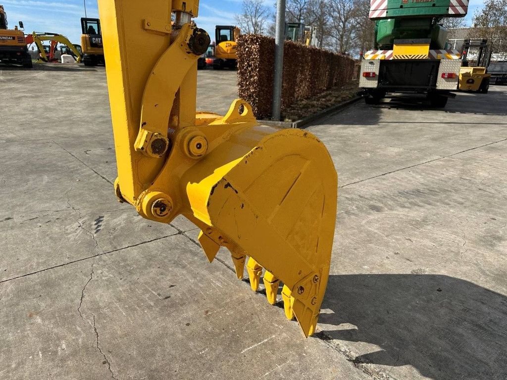 Kettenbagger a típus Komatsu PC56-7, Gebrauchtmaschine ekkor: Antwerpen (Kép 11)