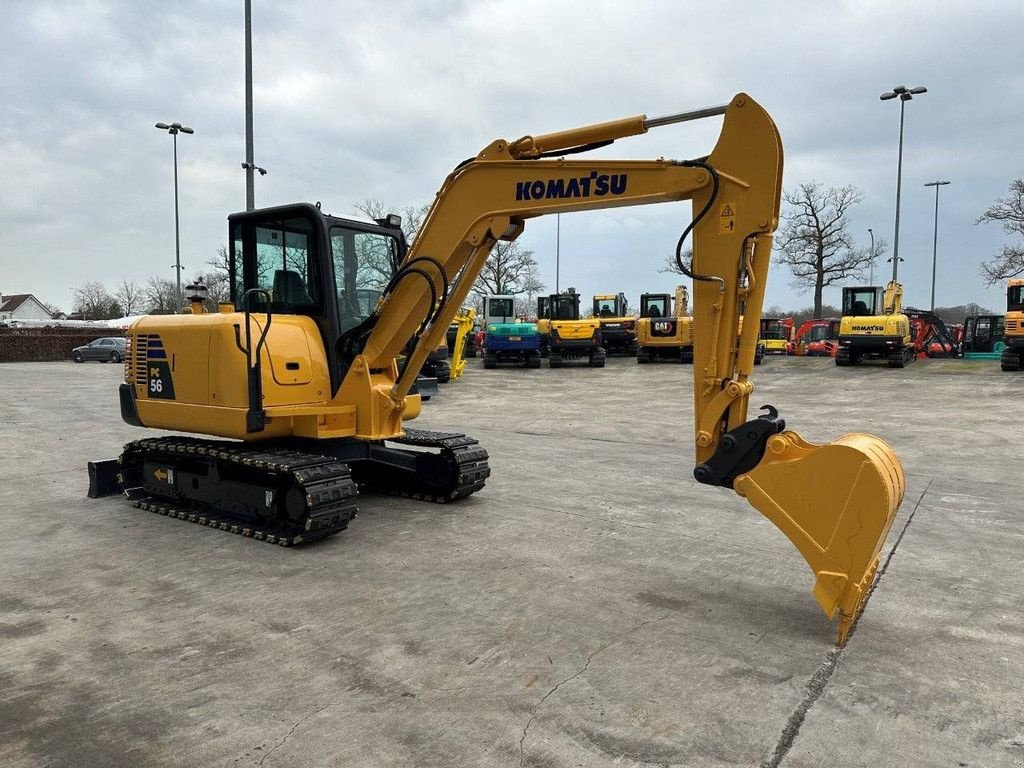 Kettenbagger za tip Komatsu PC56-7, Gebrauchtmaschine u Antwerpen (Slika 3)