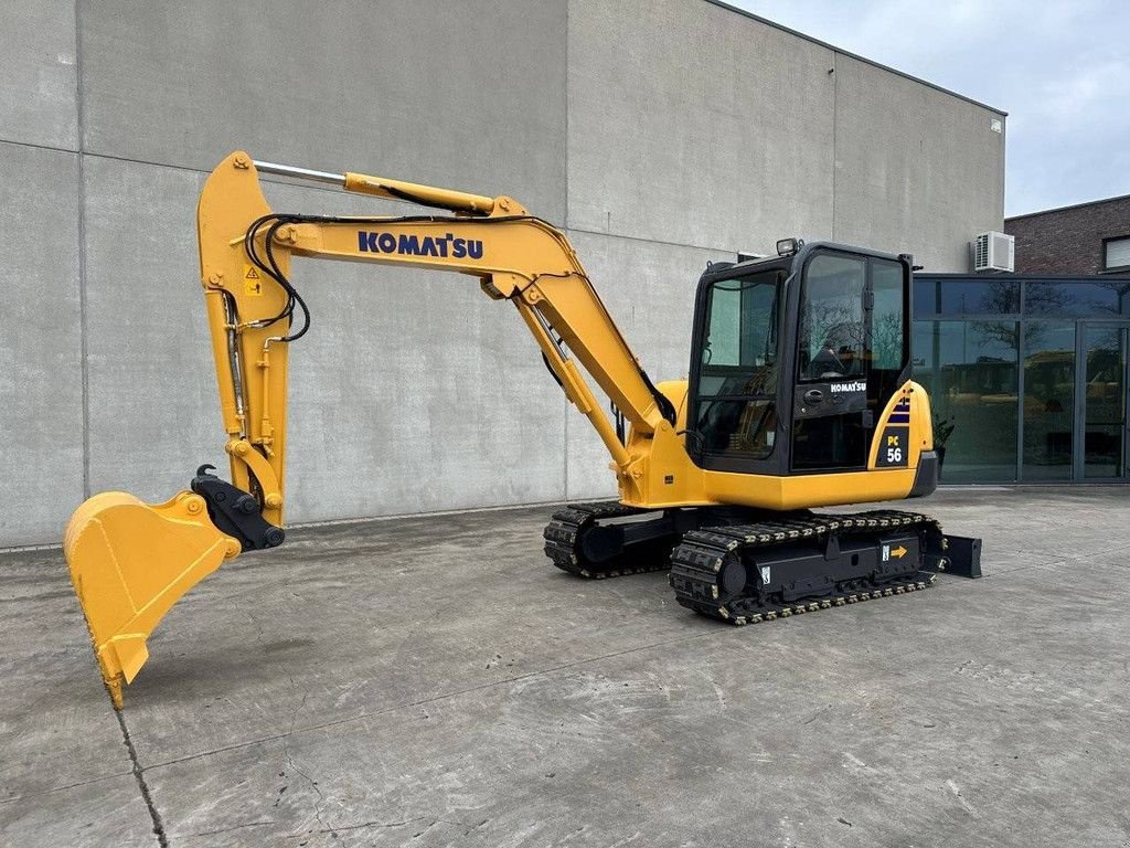 Kettenbagger za tip Komatsu PC56-7, Gebrauchtmaschine u Antwerpen (Slika 1)