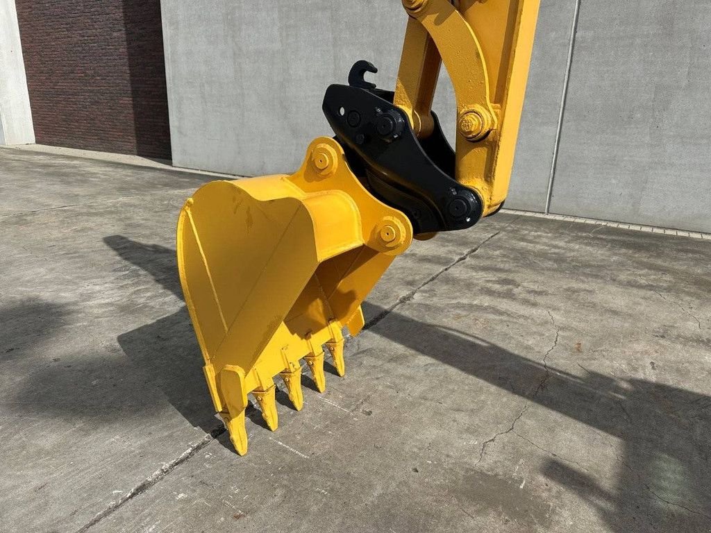 Kettenbagger del tipo Komatsu PC56-7, Gebrauchtmaschine en Antwerpen (Imagen 9)