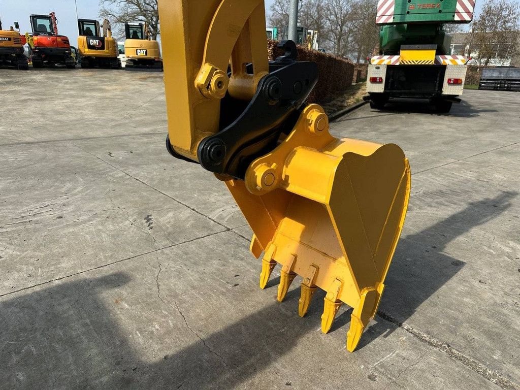 Kettenbagger typu Komatsu PC56-7, Gebrauchtmaschine w Antwerpen (Zdjęcie 11)