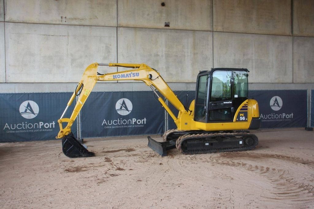 Kettenbagger του τύπου Komatsu PC56-7, Gebrauchtmaschine σε Antwerpen (Φωτογραφία 1)