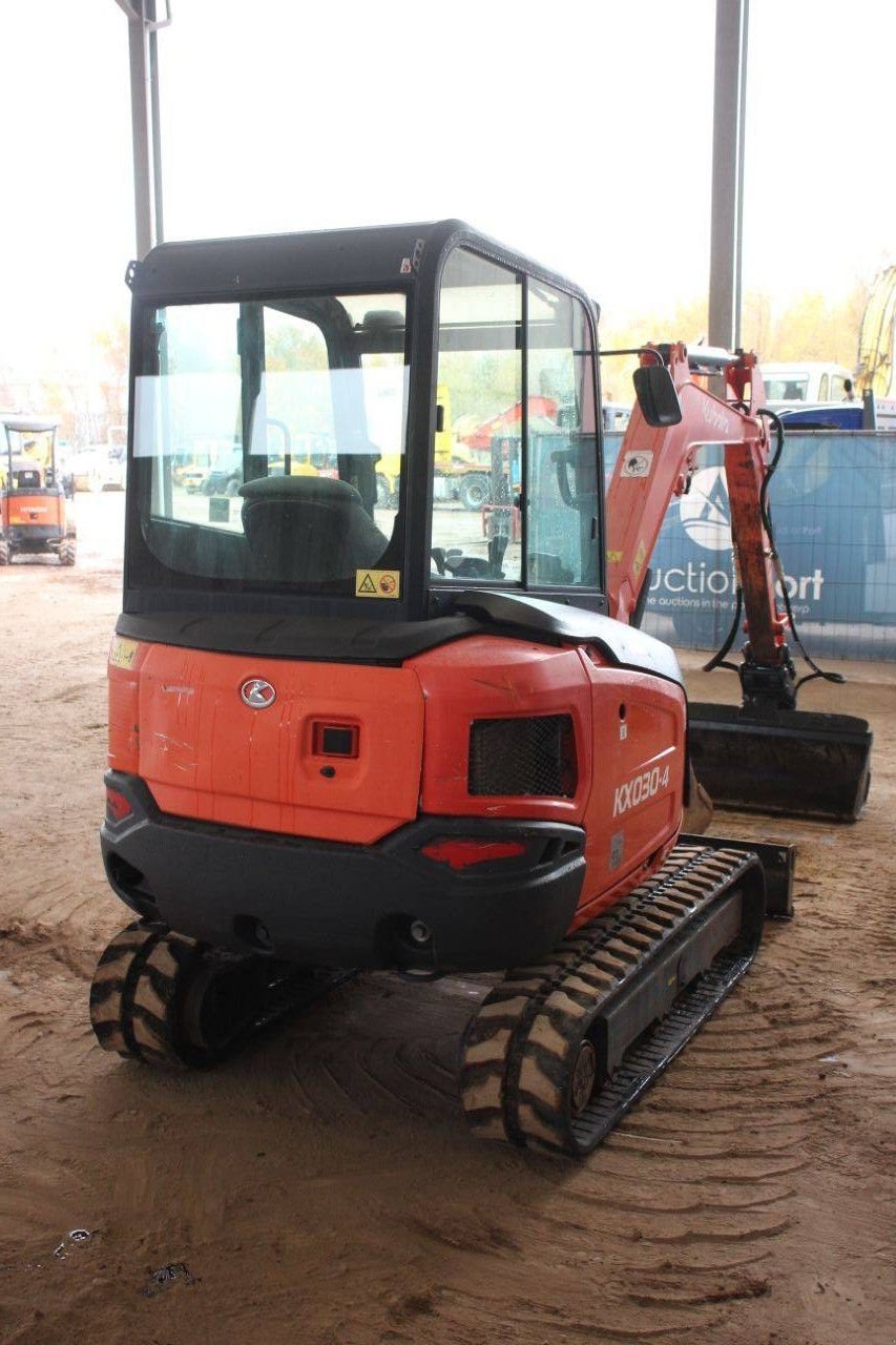 Kettenbagger of the type Kubota KX030-4, Gebrauchtmaschine in Antwerpen (Picture 5)