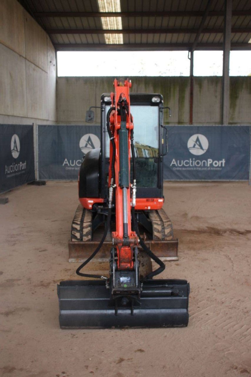 Kettenbagger of the type Kubota KX030-4, Gebrauchtmaschine in Antwerpen (Picture 8)