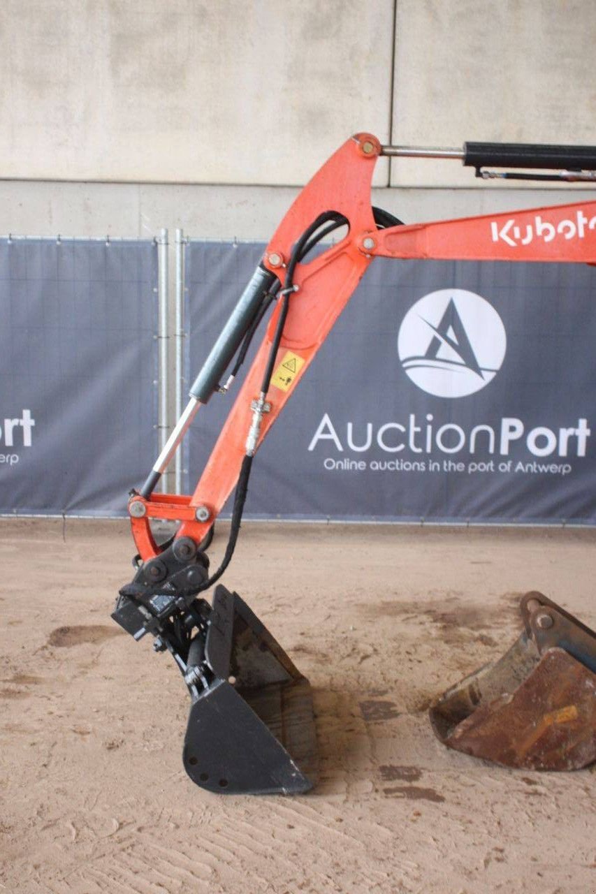 Kettenbagger of the type Kubota KX030-4, Gebrauchtmaschine in Antwerpen (Picture 11)