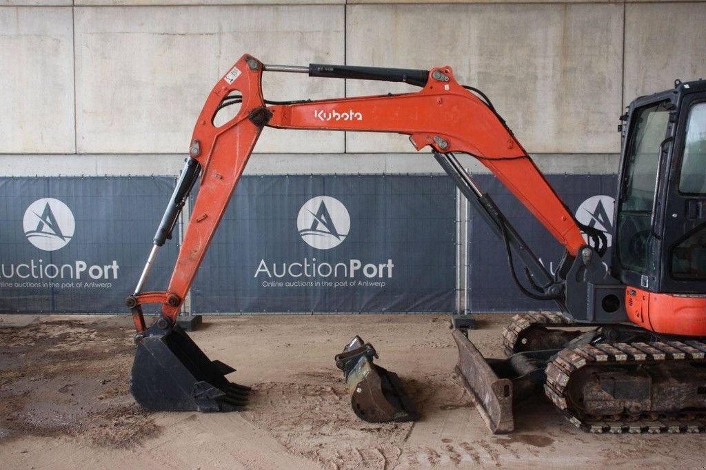 Kettenbagger typu Kubota KX057-4, Gebrauchtmaschine w Antwerpen (Zdjęcie 10)