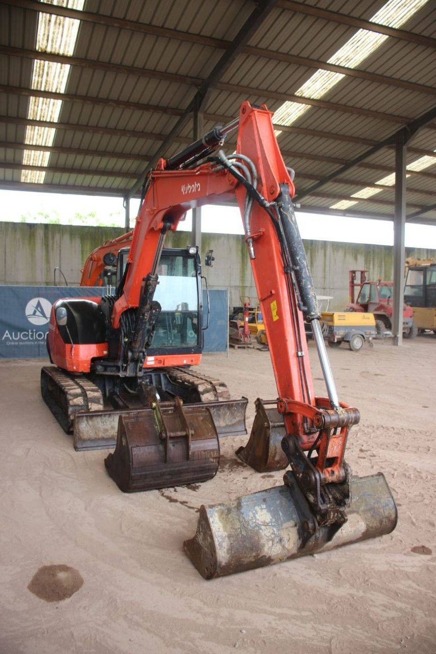 Kettenbagger of the type Kubota KX080-4a, Gebrauchtmaschine in Antwerpen (Picture 7)