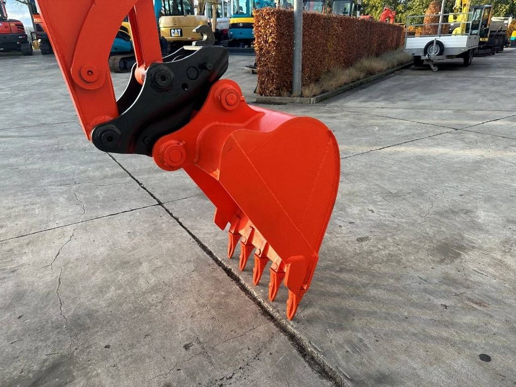 Kettenbagger от тип Kubota KX161-3SZ, Gebrauchtmaschine в Antwerpen (Снимка 11)