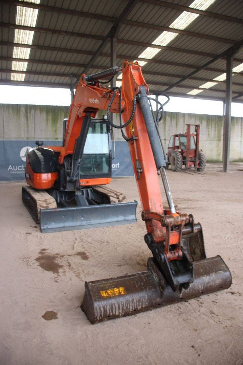 Kettenbagger типа Kubota KX183-3, Gebrauchtmaschine в Antwerpen (Фотография 7)
