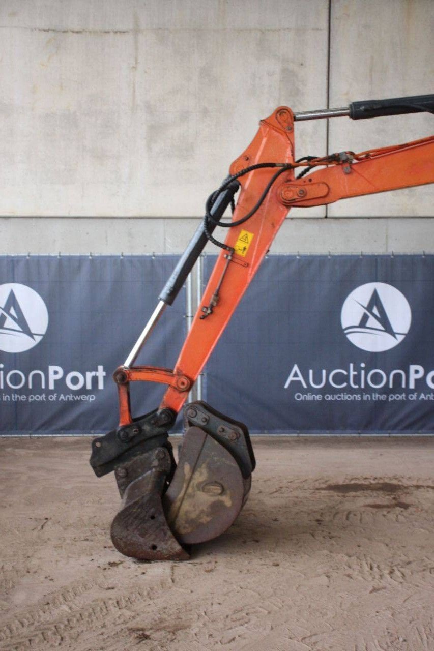 Kettenbagger типа Kubota KX183-3, Gebrauchtmaschine в Antwerpen (Фотография 11)