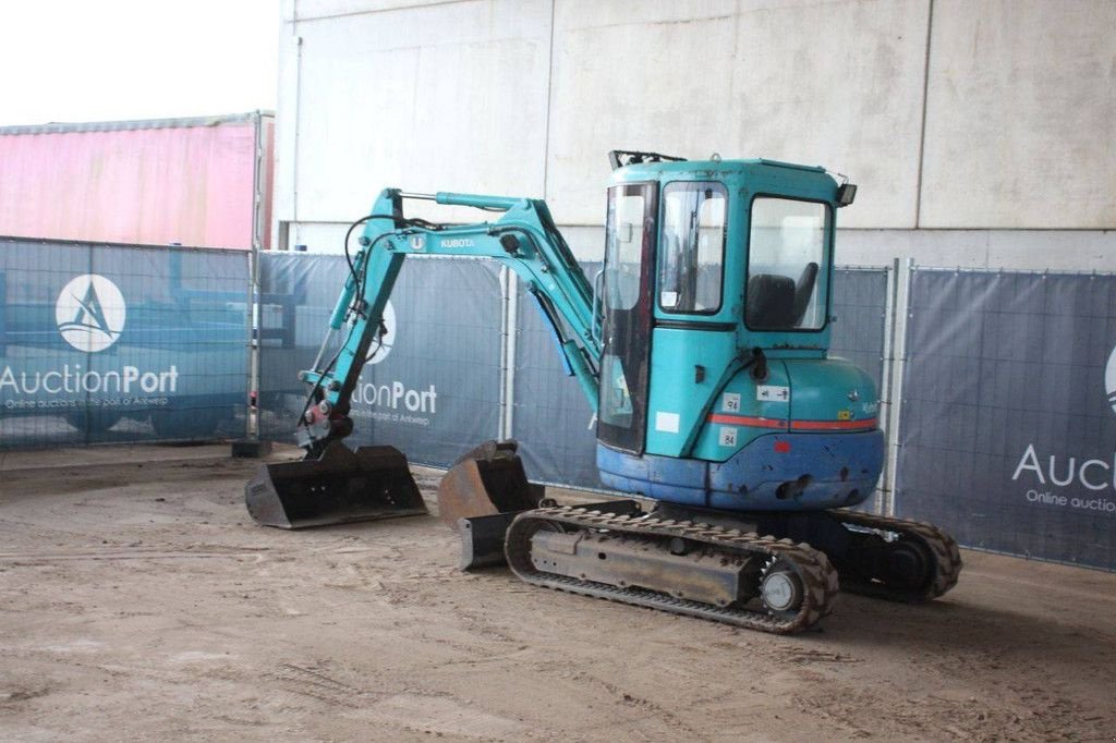 Kettenbagger des Typs Kubota U-35, Gebrauchtmaschine in Antwerpen (Bild 3)